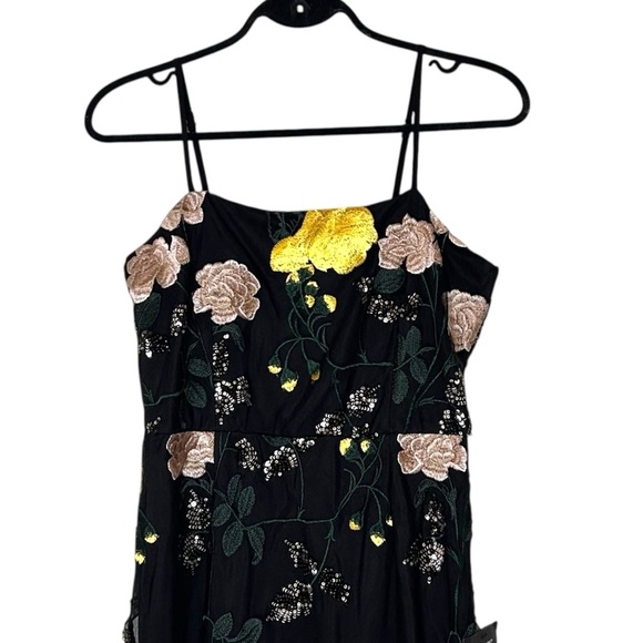Lulu's Rue Black Floral Embroidered Sequin Bodycon Mini Dress- size Medium - Picture 3 of 14